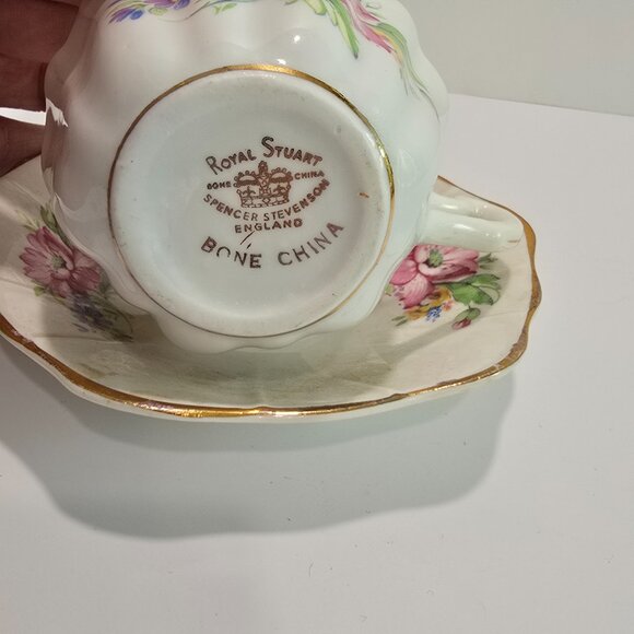 Royal Stuart - Spencer Stevenson Fairy Shape Vintage Tea Cup & Saucer - Picture 3 of 4